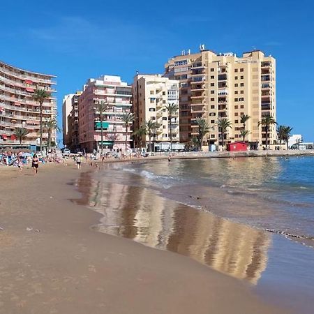 Torrevieja 2 Bedroom Holiday Apartment Luaran gambar
