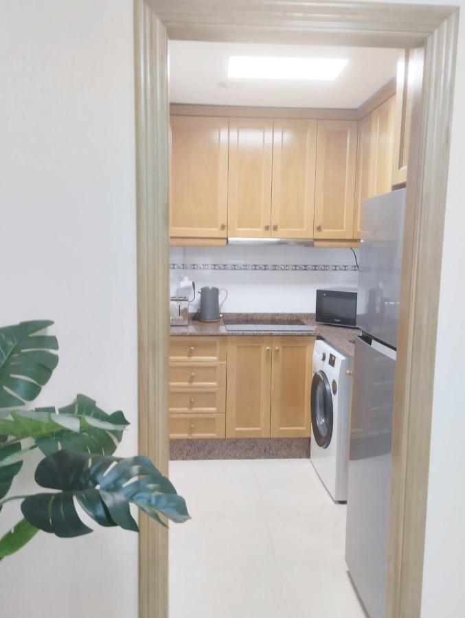 Torrevieja 2 Bedroom Holiday Apartment Luaran gambar